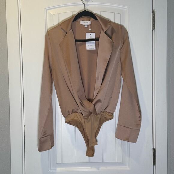 Aria Cove Tan Cuffed Sleeve Bodysuit with Notched Collar - Picture 3 of 5